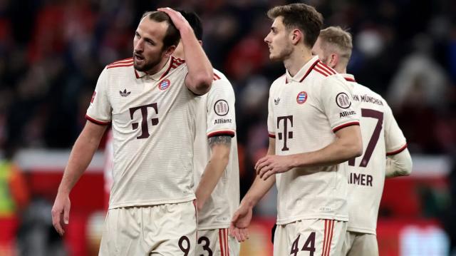 LOL总决赛直播-丑陋又如何？苟住8分优势，孔帕尼的拜仁“0比0获胜”