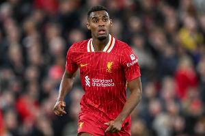 赫拉芬贝赫：教练看到了我作为6号位的潜力 我需要更好地预测比赛