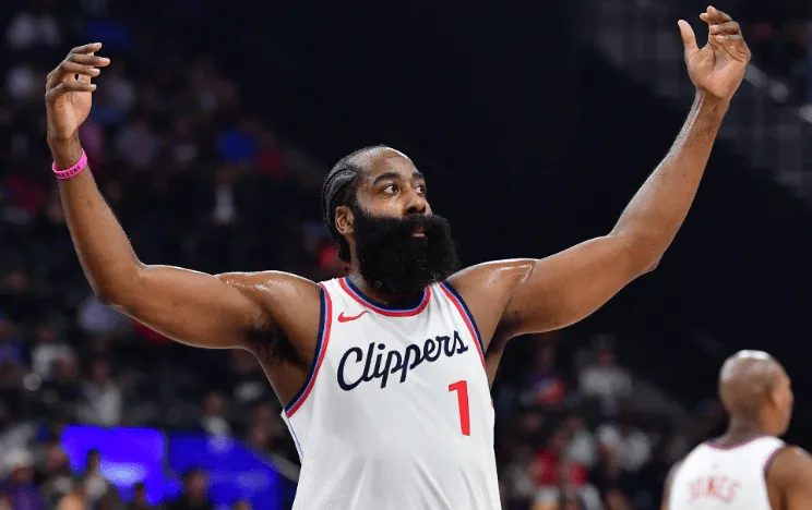 世界赛比分-哈登：能在家乡打球，对我来说就像是一生一次的机会