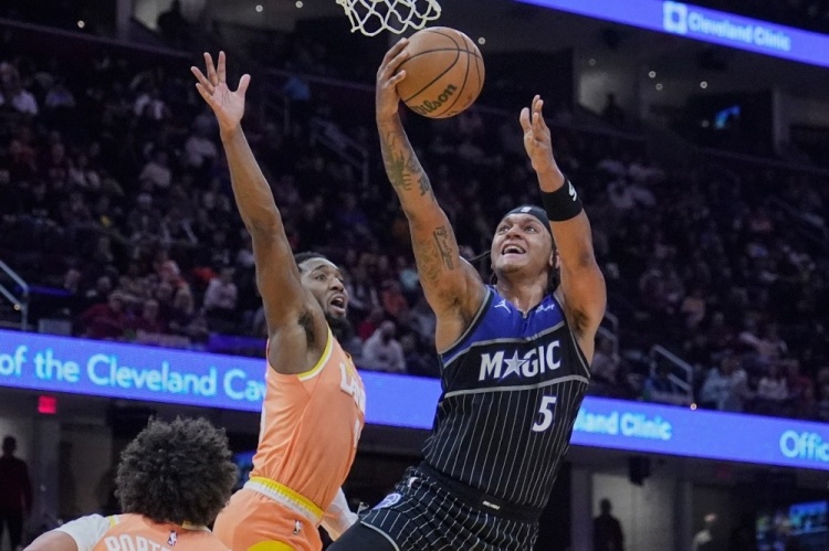 S赛官网-周三竞彩篮球强档：骑士战绩判若两人 魔术势头凶猛