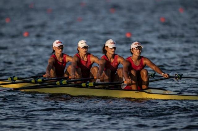 观看入口-女子四人双桨夺金 默契与努力造世界最好成绩